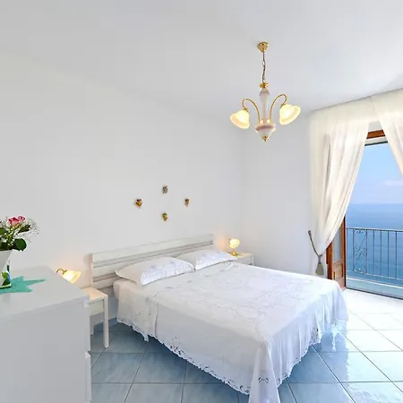 Apartment Moressa *